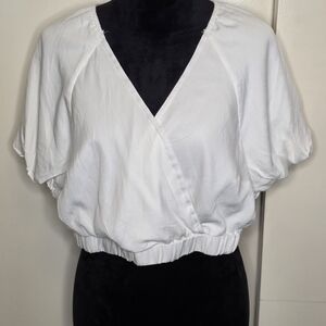 Merokeety White Crossover Crop Top NWT SZ. L